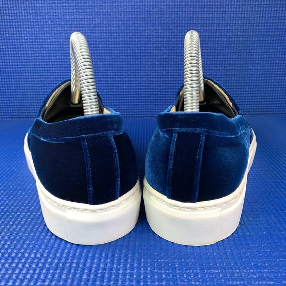 🔴 M. GEMI The Cerchio Velvet Women's Size 8 Royal Blue Slip-on Walking Shoes - Picture 4 of 9